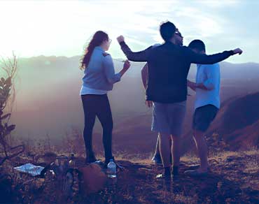 Exploring the World: Where Journeys Create Lasting Friendships